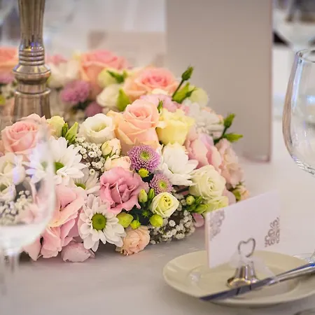 Romantik Landschloss Fasanerie 4* Zweibrücken