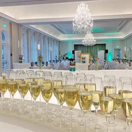 Romantik Landschloss Fasanerie Zweibrücken