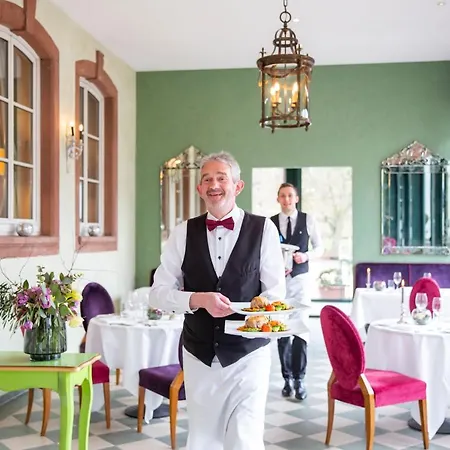 Romantik Landschloss Fasanerie Hotel