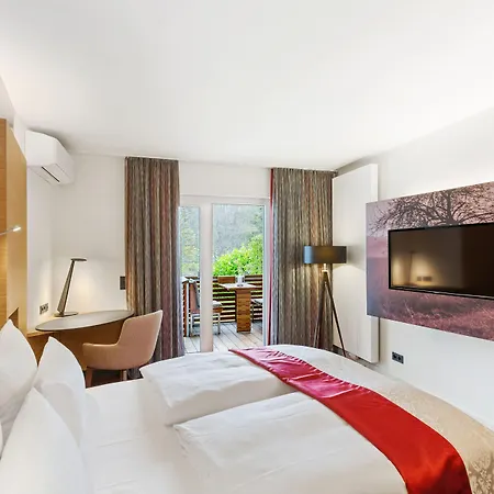 Romantik Landschloss Fasanerie 4*