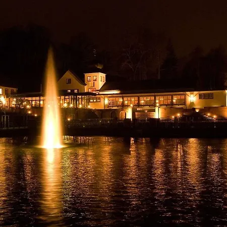 Romantik Landschloss Fasanerie 호텔