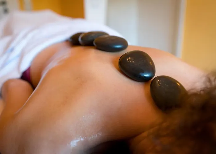 法萨奈瑞兰德城堡罗曼蒂克酒店 酒店 4*