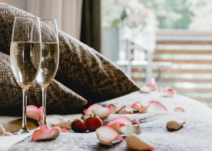 Hotel Romantik Landschloss Fasanerie 4*