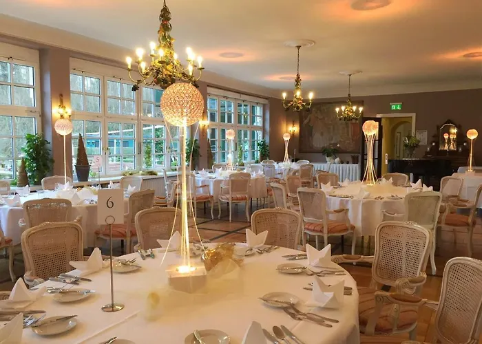 Romantik Landschloss Fasanerie 4* Zweibrücken