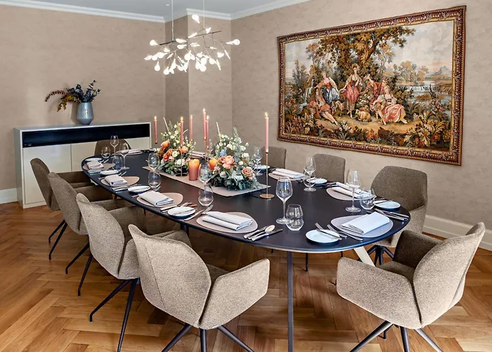 Romantik Landschloss Fasanerie Hotel 4*