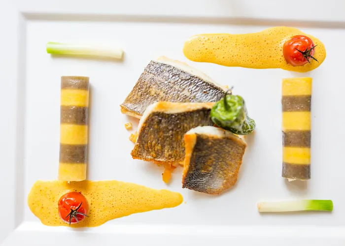 法萨奈瑞兰德城堡罗曼蒂克酒店 4* 茨魏布肯