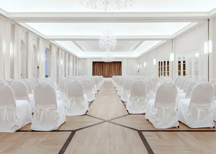 Romantik Landschloss Fasanerie Hotel Zweibrücken