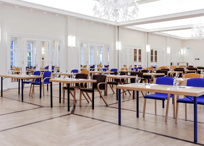 法萨奈瑞兰德城堡罗曼蒂克酒店 茨魏布肯