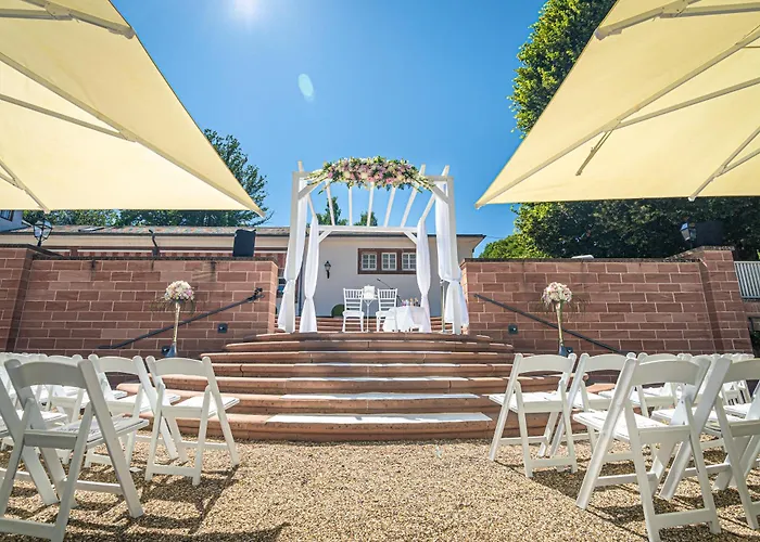 酒店 法萨奈瑞兰德城堡罗曼蒂克酒店 茨魏布肯