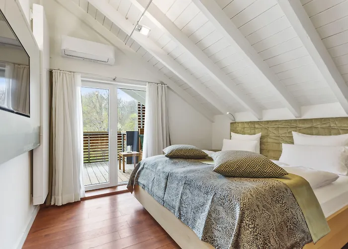 法萨奈瑞兰德城堡罗曼蒂克酒店 酒店